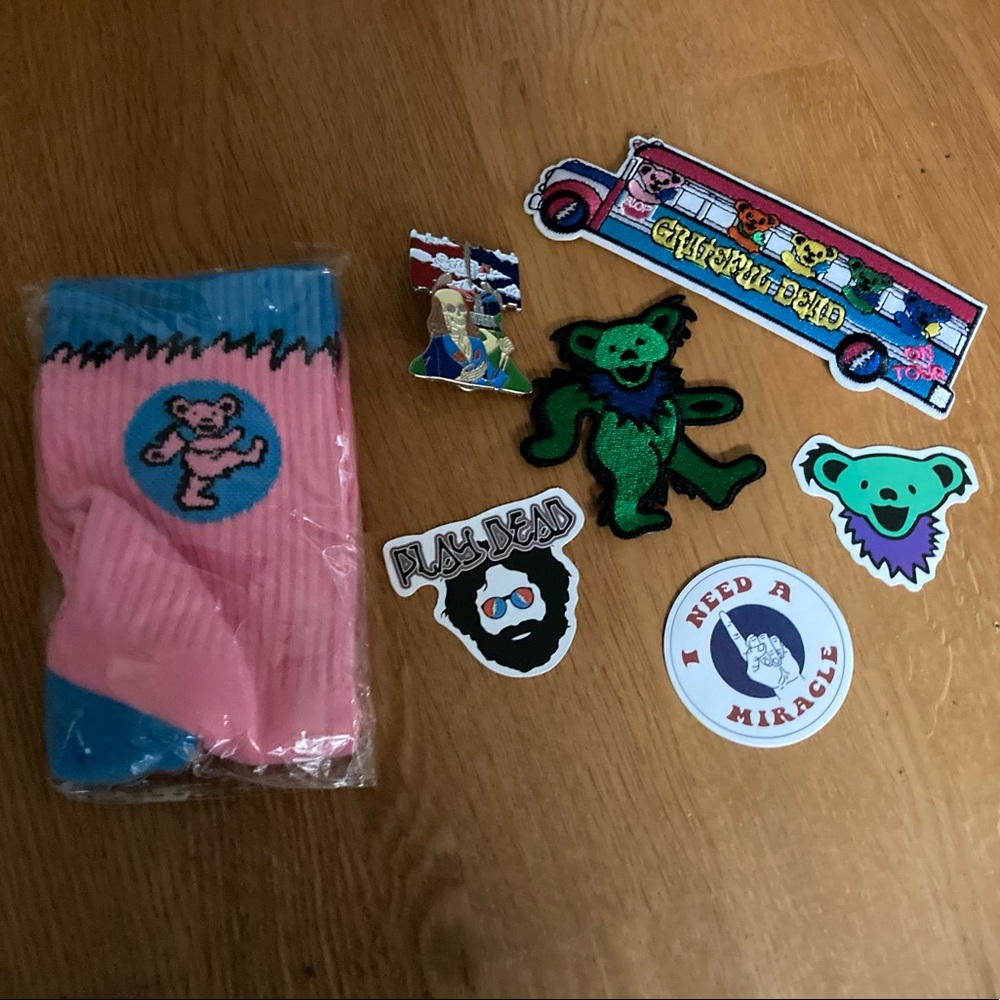 Grateful Dead Pin Bundle 2, w/Patches socks & more